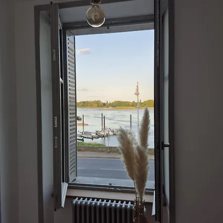 Maison Bord De Loire Nyaraló