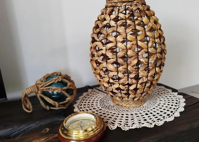 Maison Bord De Loire